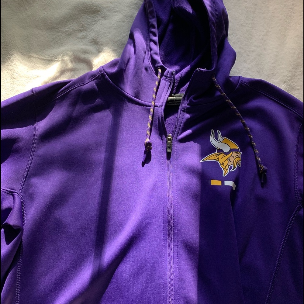 VIKINGS ZIP UP HOODIE